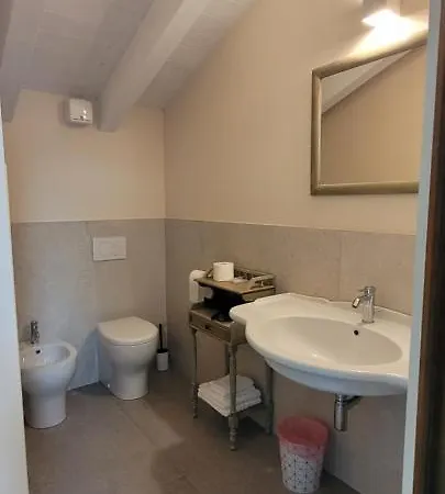 La Sarmassa Farm stay Vernasca